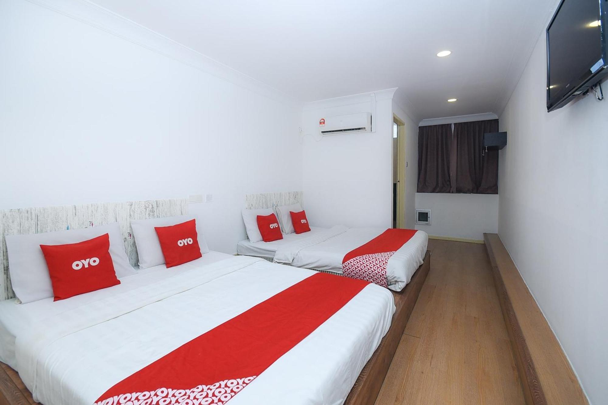 Oyo 90820 River Inn Мири Экстерьер фото