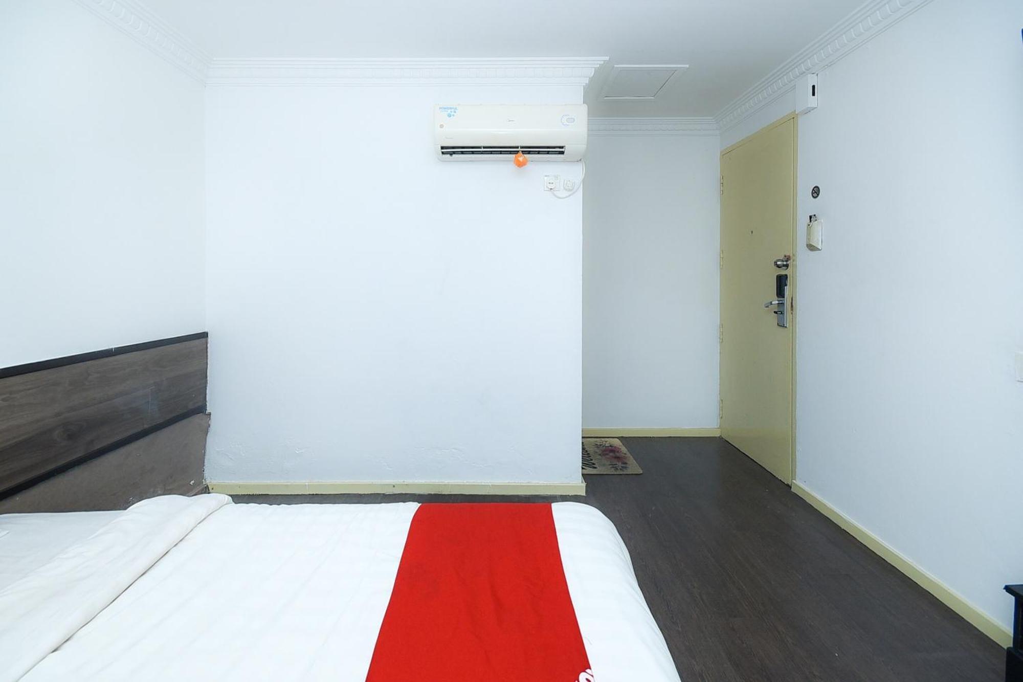 Oyo 90820 River Inn Мири Экстерьер фото